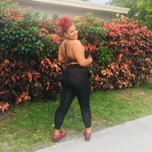 Meet your Posher, Janay